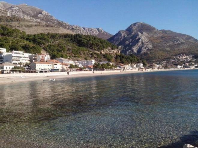 Apartments Holiday Lux Sutomore Dış mekan fotoğraf
