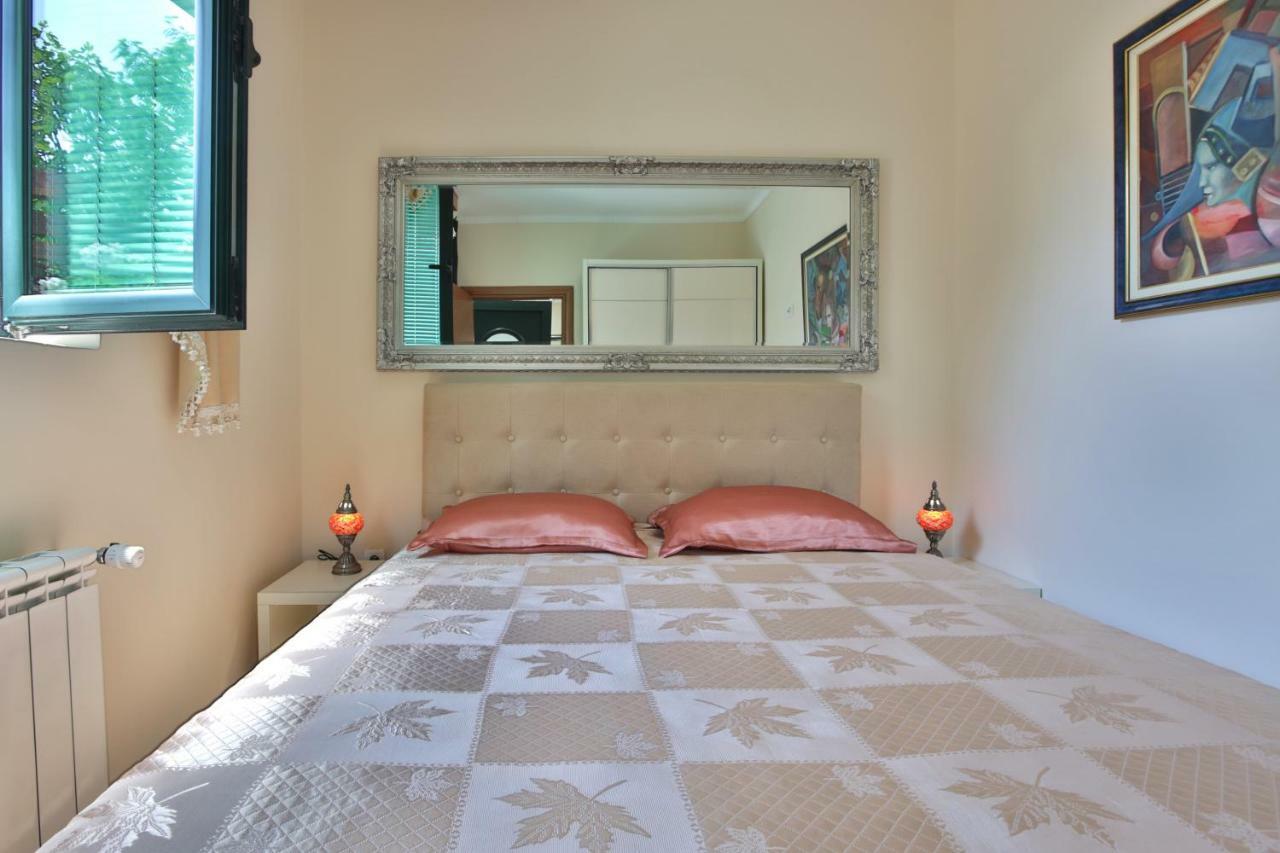 Apartments Holiday Lux Sutomore Dış mekan fotoğraf