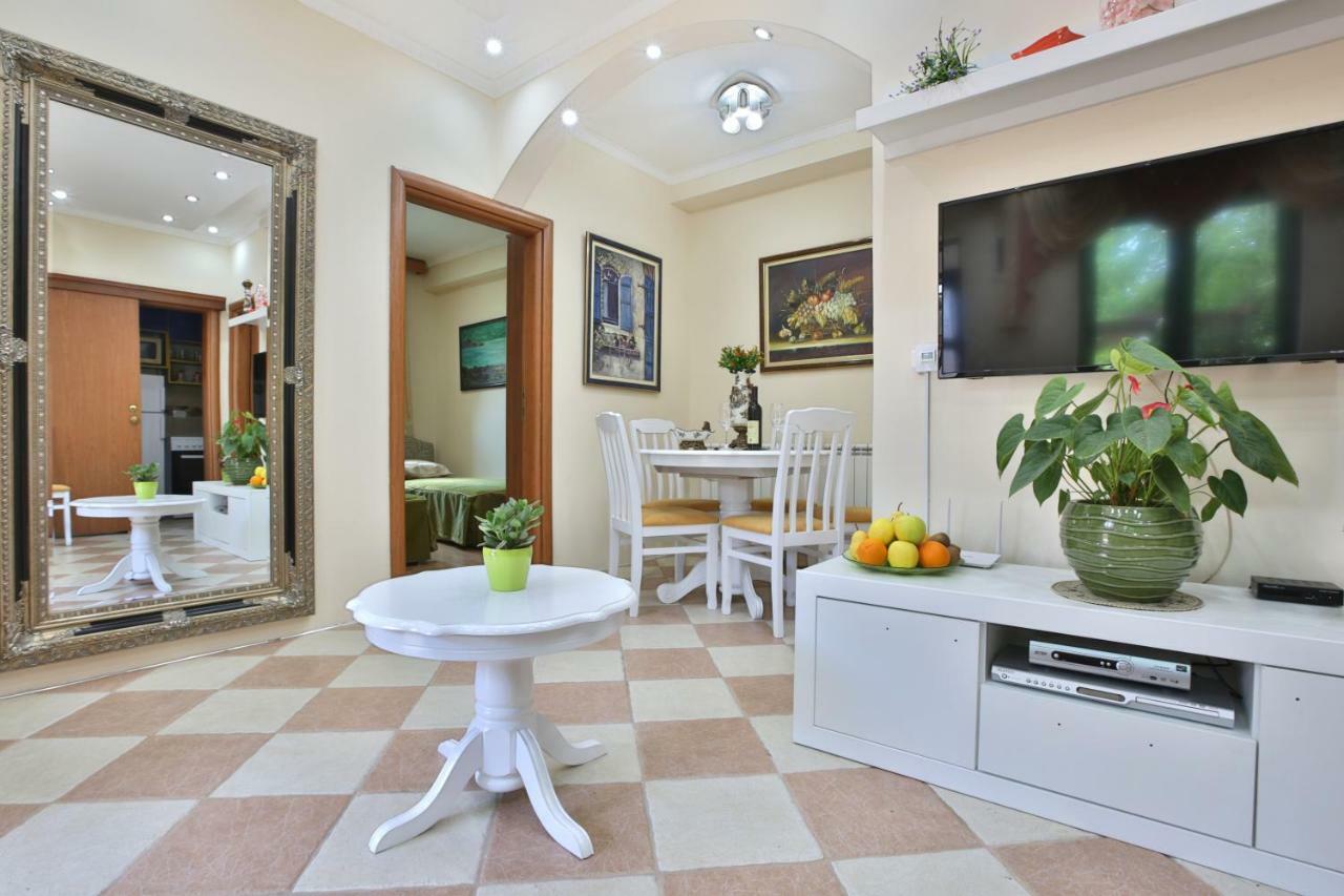 Apartments Holiday Lux Sutomore Dış mekan fotoğraf