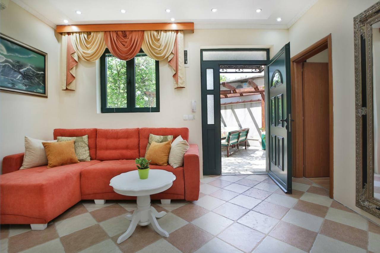 Apartments Holiday Lux Sutomore Dış mekan fotoğraf