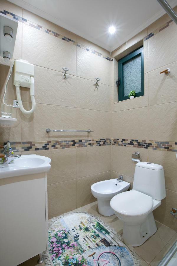 Apartments Holiday Lux Sutomore Dış mekan fotoğraf