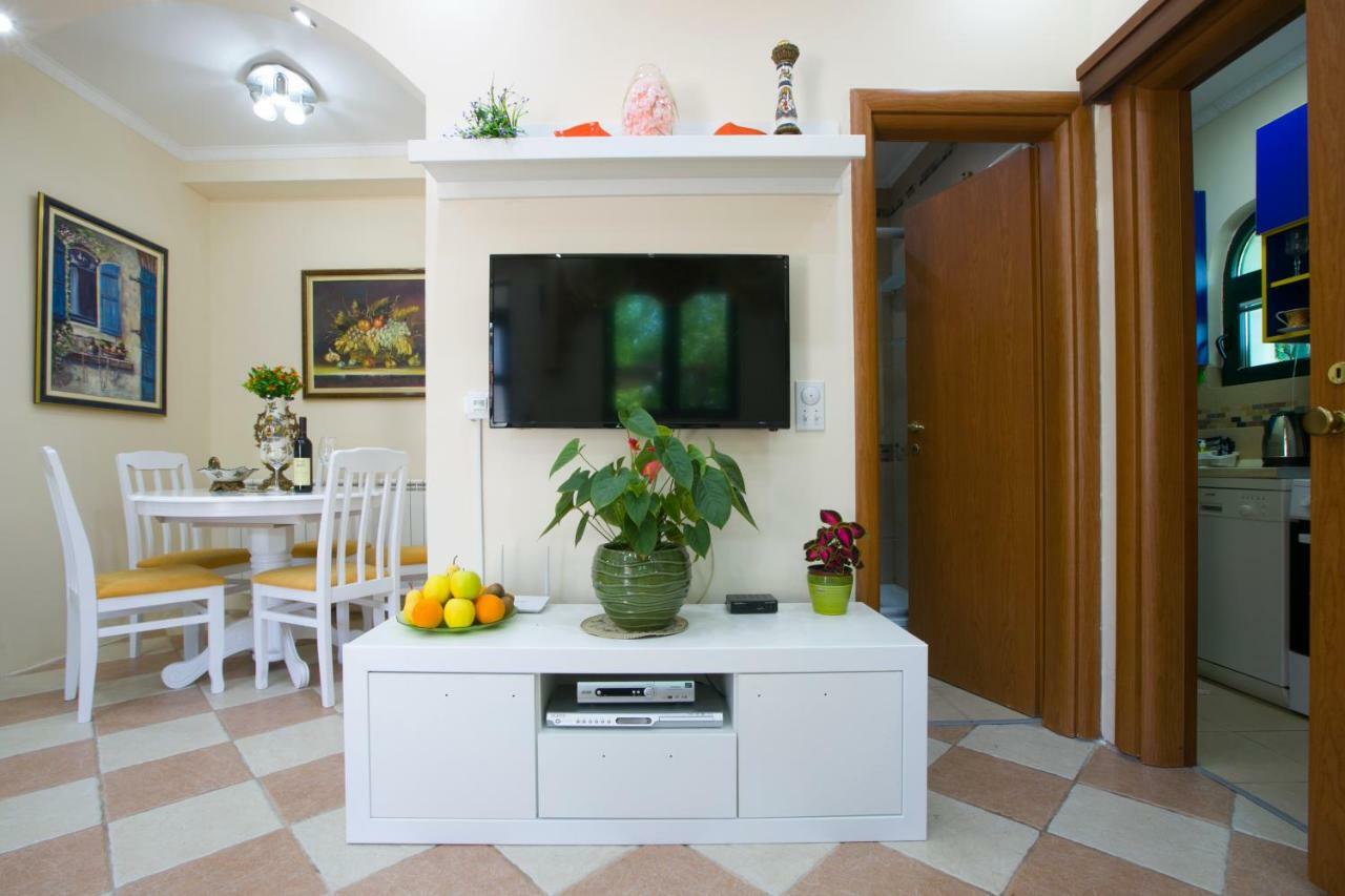 Apartments Holiday Lux Sutomore Dış mekan fotoğraf